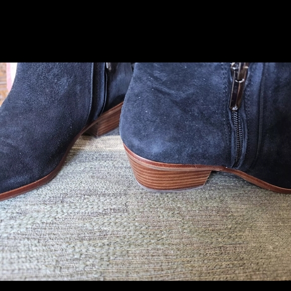 Sam Edelman Womens Petty Booties Black Size 8M - Picture 2 of 5